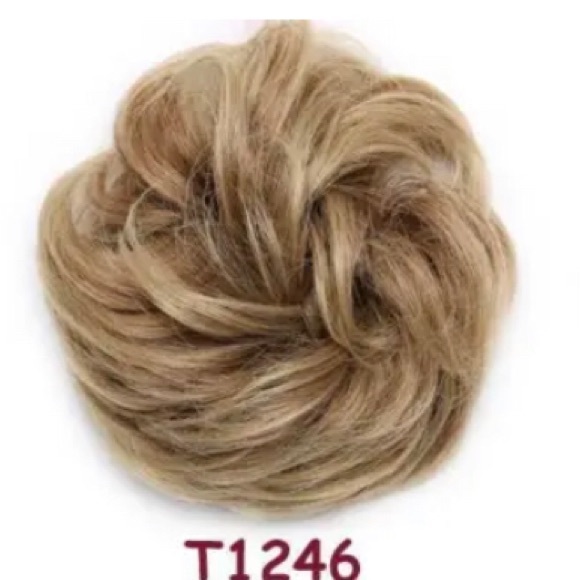 Box Of Brand New Hair Pieces ! Over 100 Items!! - Picture 11 of 11